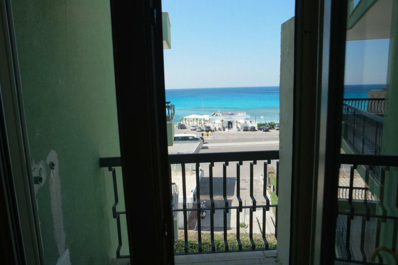 Attico Galilei Fronte Mare By Salentoville